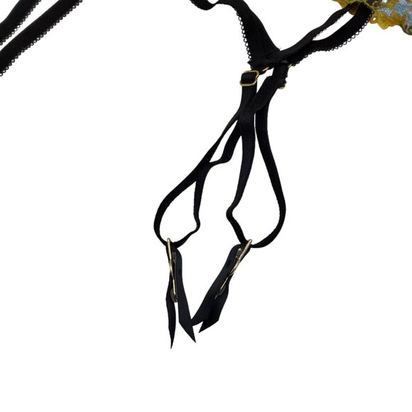 Victoria's Secret Dream Angels Floral Embroidered Garter Belt Size Medium Large - Picture 6 of 7